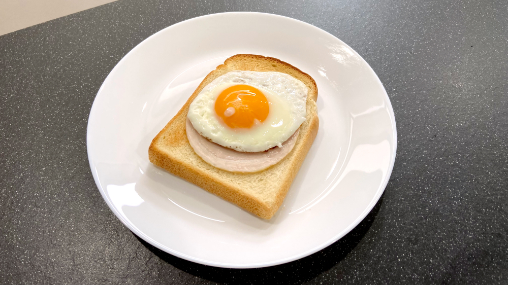 コープデリ　素材を味わう食パン