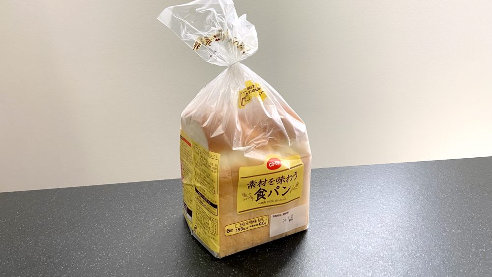 コープデリ　素材を味わう食パン