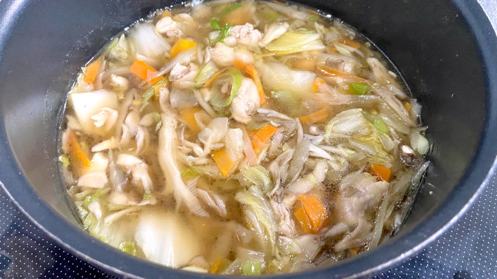 醤油で味を整える