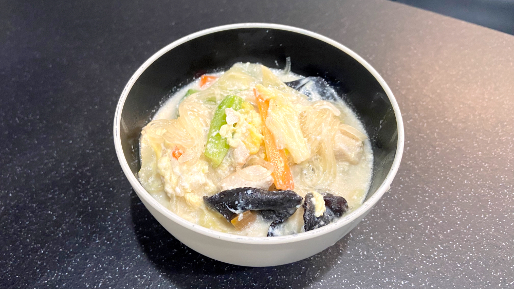 もっとビオサポ！鶏と野菜まろやか豚骨スープ