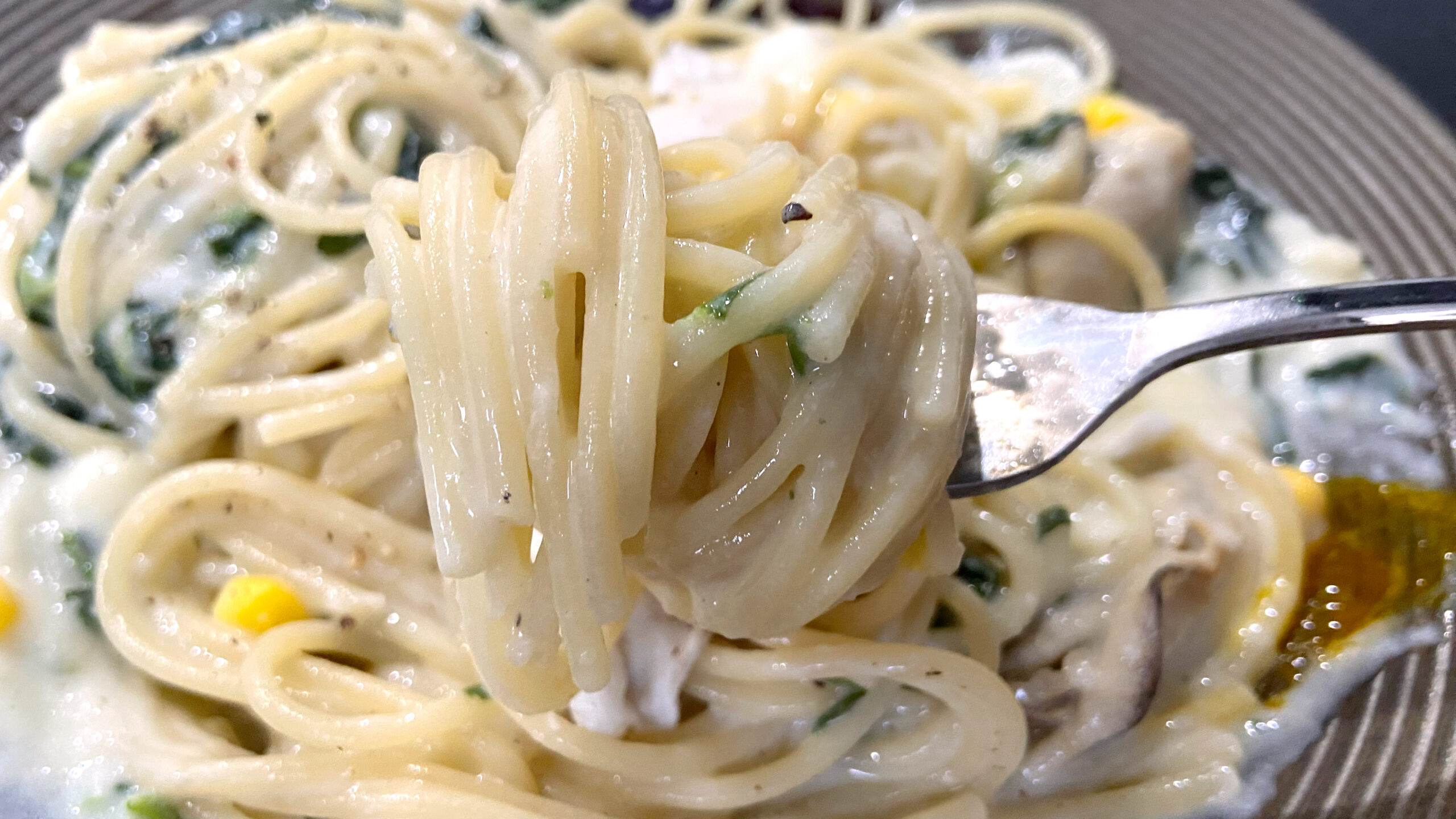 クリームパスタ