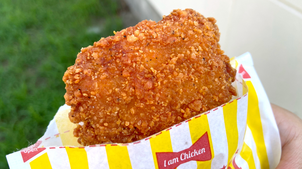 ファミチキレッド