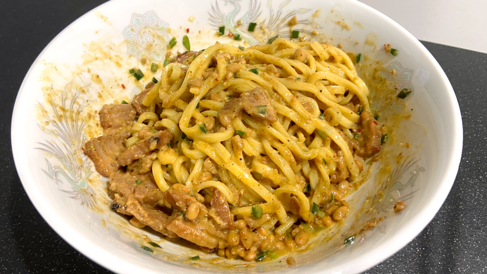 ファミマ 台湾まぜそば 納豆アレンジ