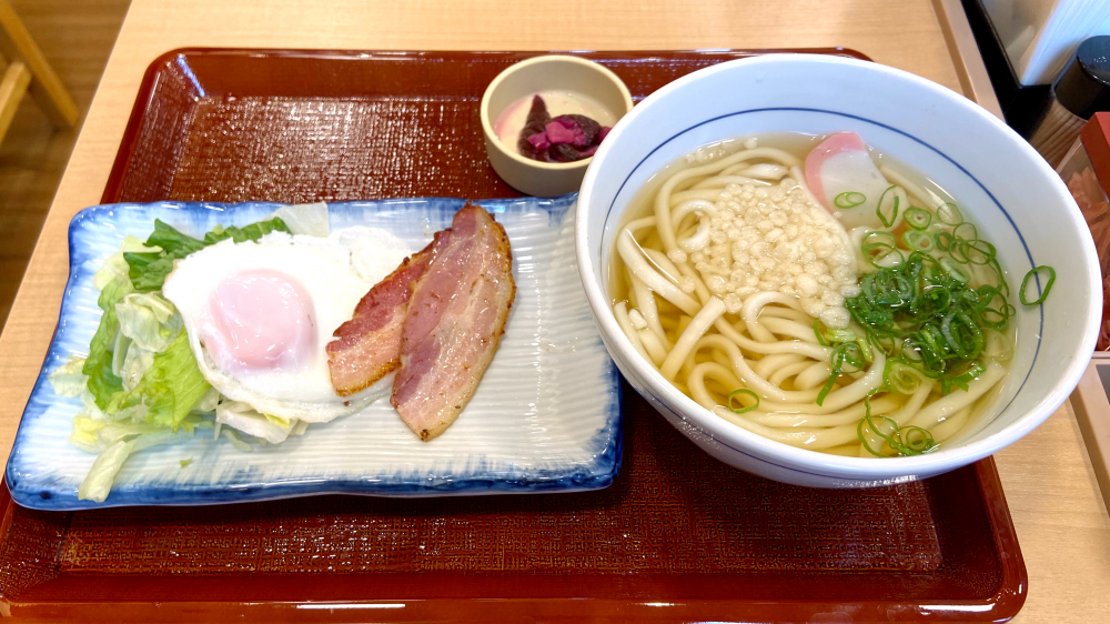 なか卯 はいからうどんベーコンエッグ