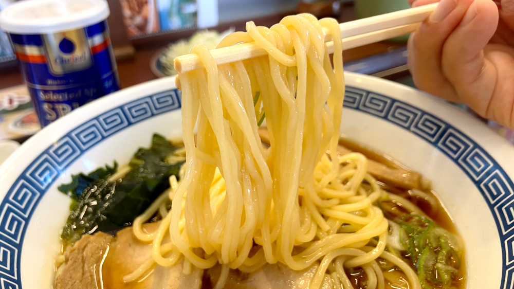 山田うどん食堂 ラーメン 麺