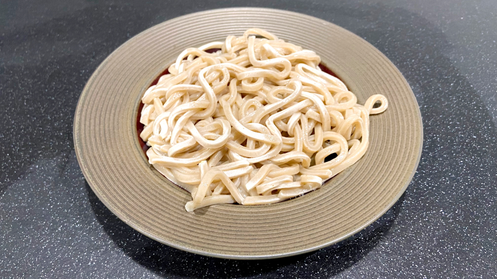 金のつけ麺 麺量