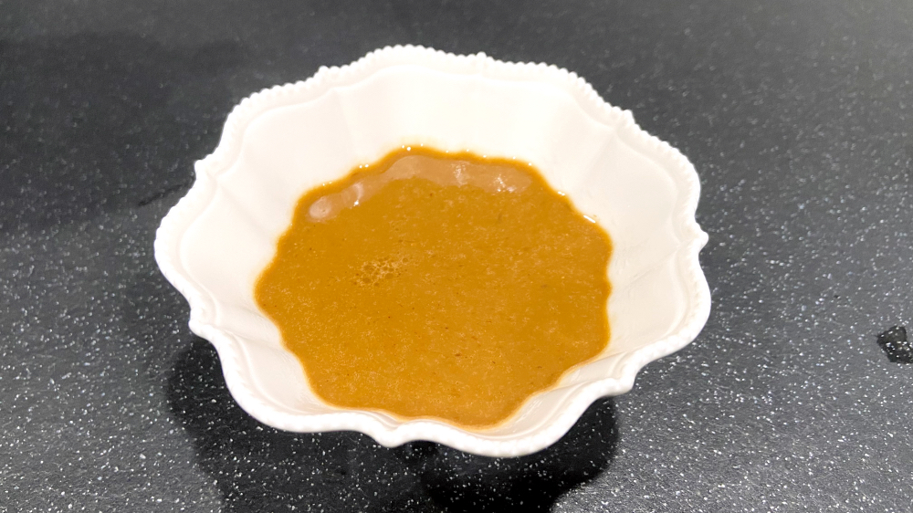 金の濃厚つけめん スープ