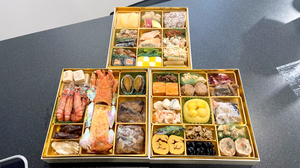 博多久松 おせち千代 凍った状態