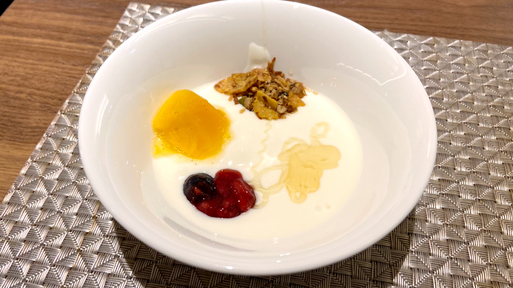 ザホテル山楽金沢 朝食ブッフェ　ヨーグルト