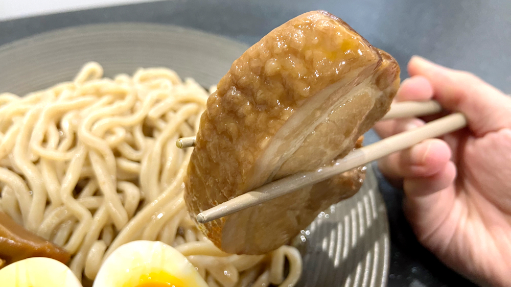 金のつけ麺　チャーシュー